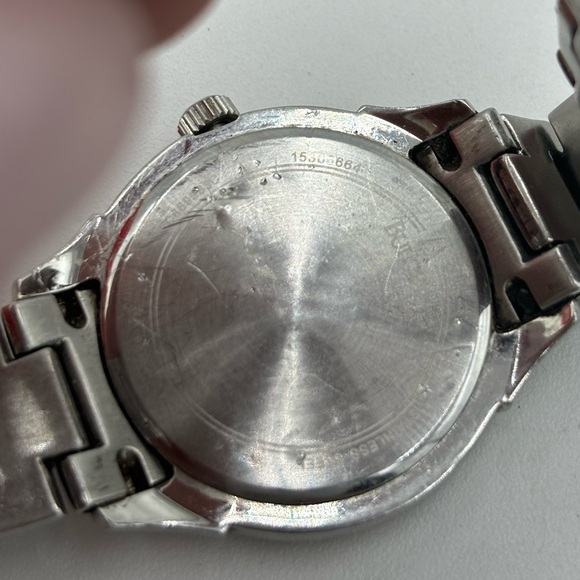 BULOVA Crystal Bezel White MOP Dial Stainless Steel Silver Bracelet Watch - Picture 3 of 6